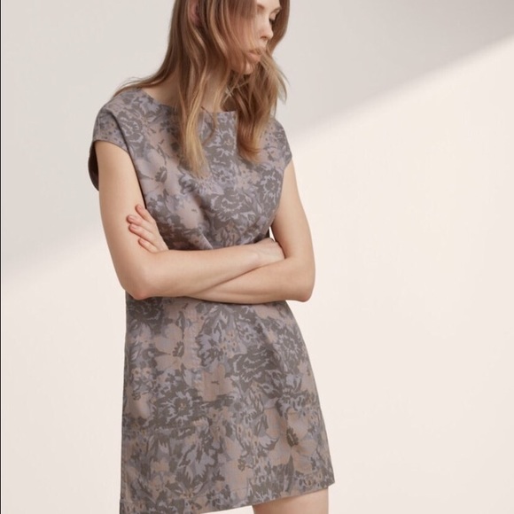 Aritzia Nori Shift Dress