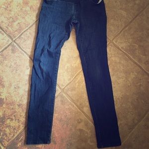A Pea in the Pod Skinny Maternity Jeans