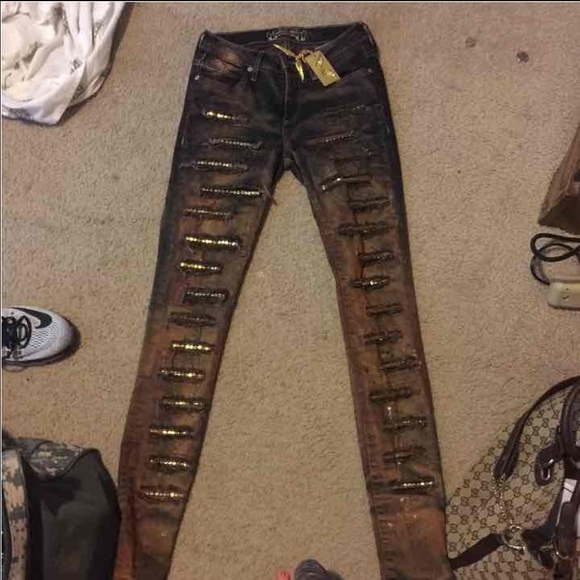 Robins Jean shirt and pants