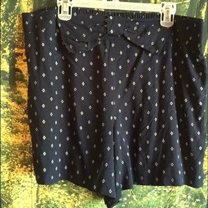 Navy high waisted bow shorts