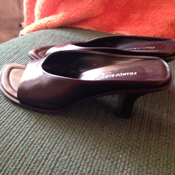 Shoes - mules - Picture 1 of 2