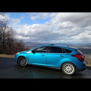 Meet your Posher, Jose