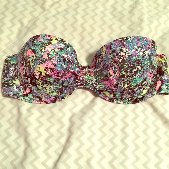Victoria's Secret Other - VS multi colored bikini top