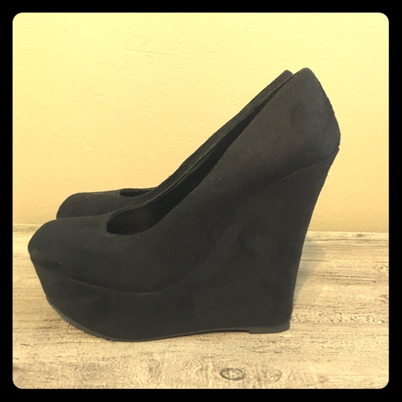 New Black Brash Heels size 7