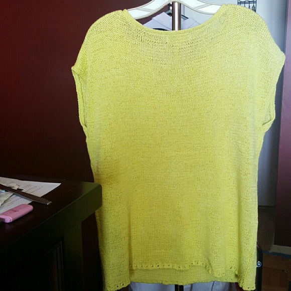 Summer sweater? - Picture 2 of 2