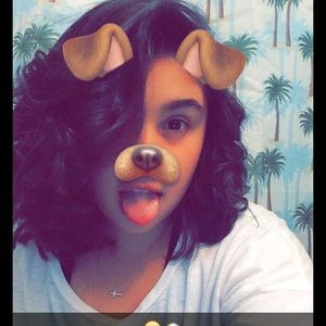 Meet your Posher, Janelle