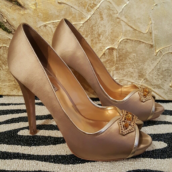 Badgley Mishchka formslag heels