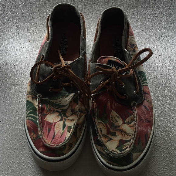 Floral Sperry Boat Shoes!