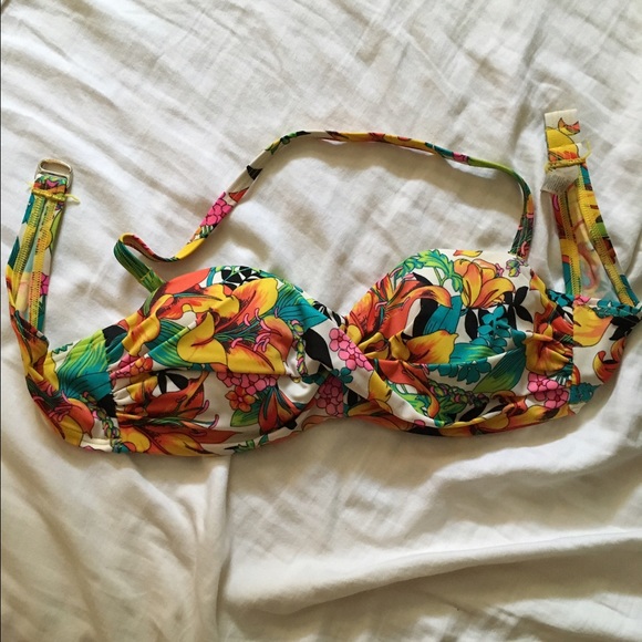 Victoria's Secret Bandeau Bathing Suit Top