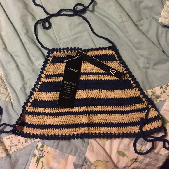 ITS HERE!! Blue and Tan crop top🔆 - Picture 4 of 4