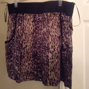 Mini leopard skirt.