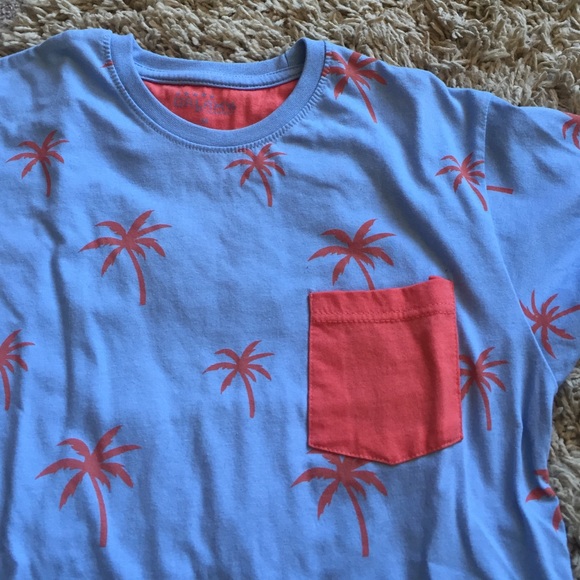 Men's shirt - Picture 2 of 3