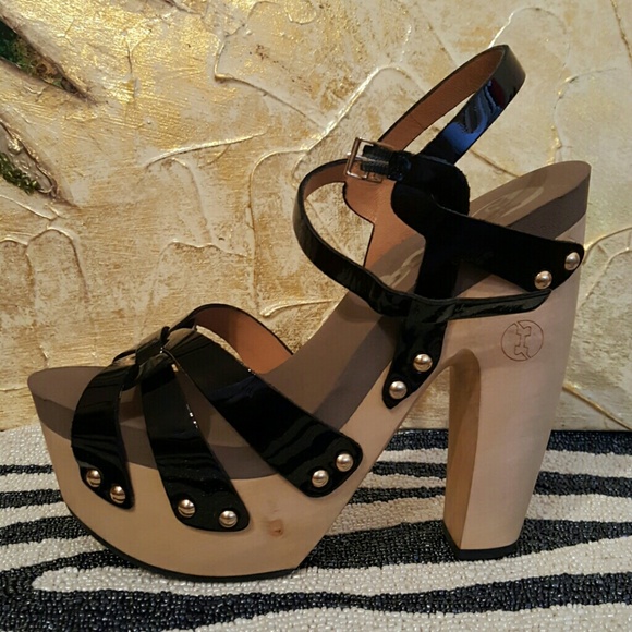 Flogg rainbow wedge in black