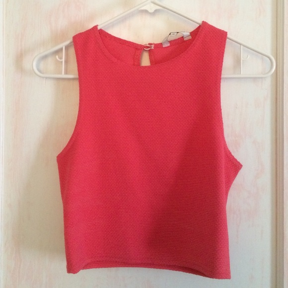 🌺Pink Crop Top
