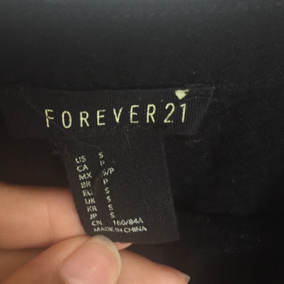 Sweater - Picture 3 of 3