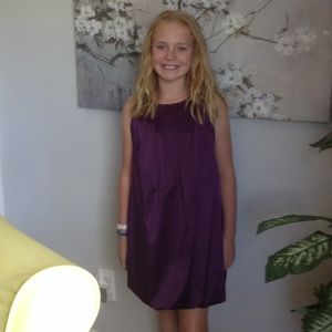 Short cut purple dress