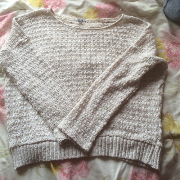 Sweater - Picture 3 of 3