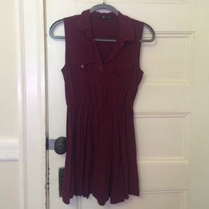 Maroon sleeveless shirt dress