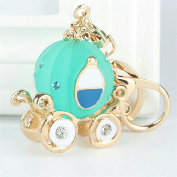 W SALE💟 Carriage car Crystal Bag/purse/key chain - Picture 2 of 4