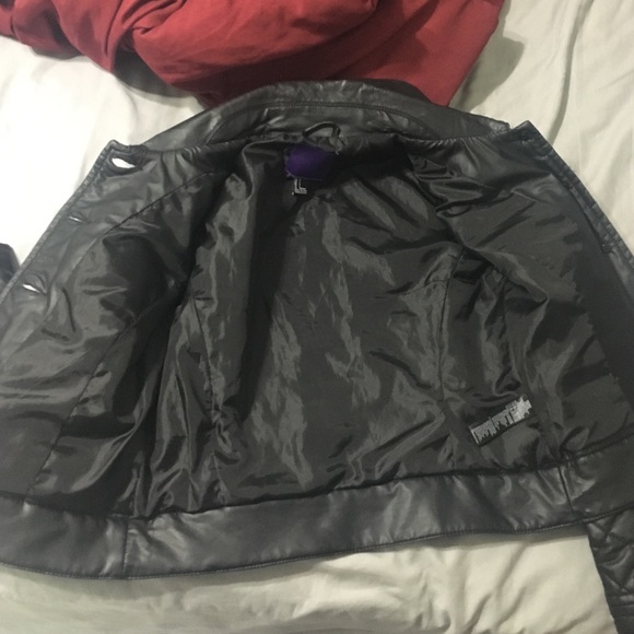 Leather jacket🍱 - Picture 3 of 3