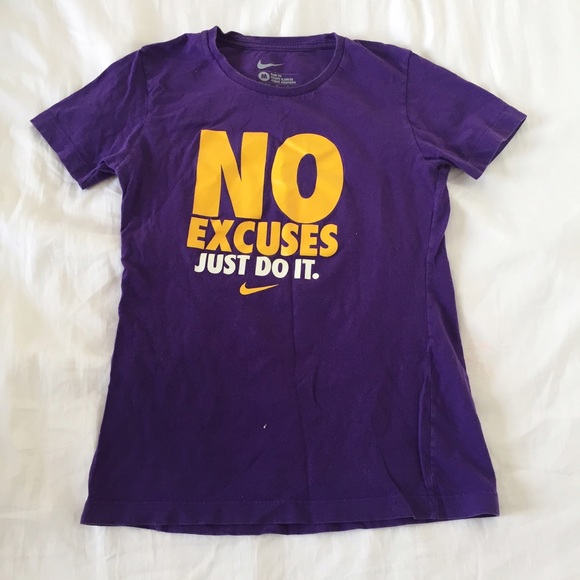Nike t shirt