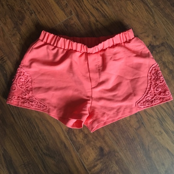 Coral shorts