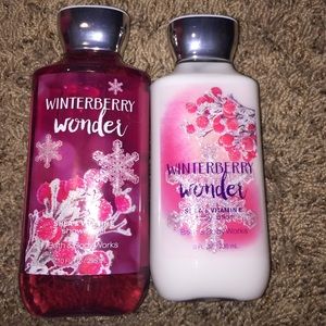 Winterberry Wonder shower gel and lotion