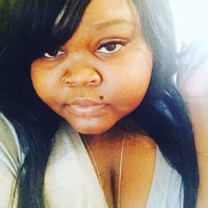 Meet your Posher, Renae'