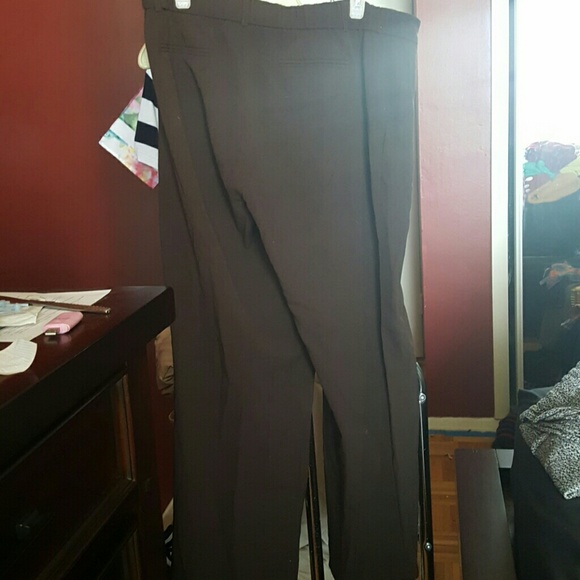 Brown pants - Picture 2 of 2