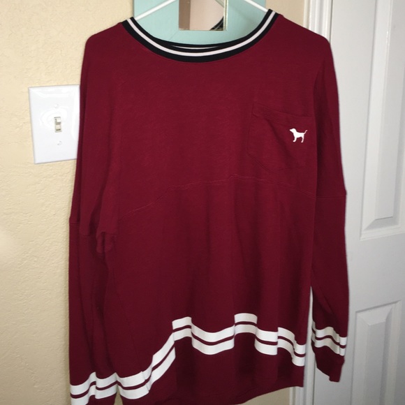 PINK VS crewneck