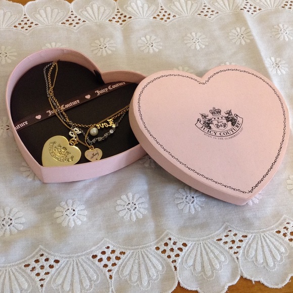 Juicy Couture necklace