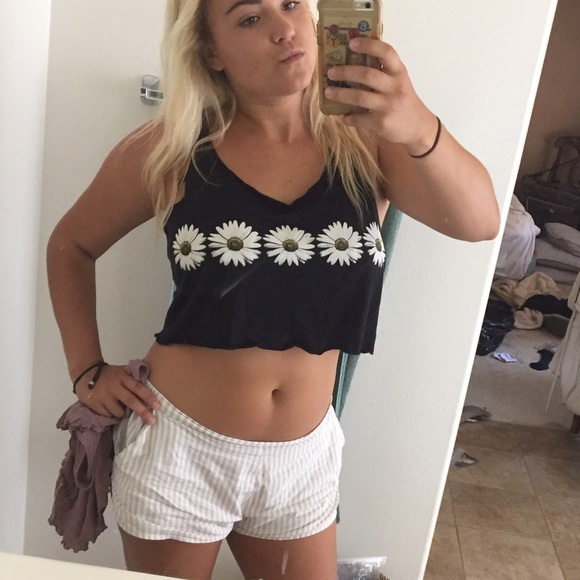Crop top flowers