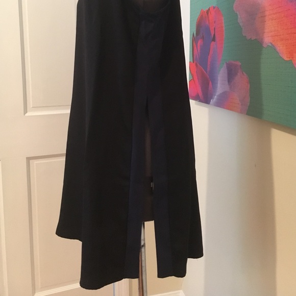 Black side slip top - Picture 3 of 4