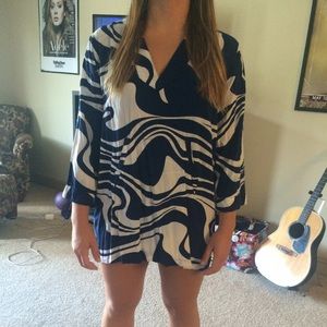 Escapada Beach 3/4 Sleeve Cover Up