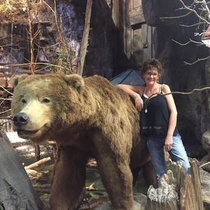 Meet your Posher, Brandi