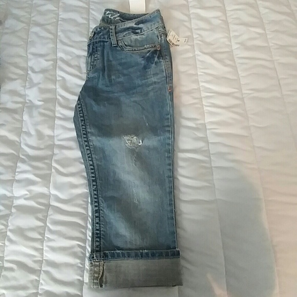 Aeropastale Capris