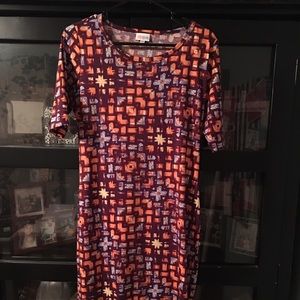EUC lularoe Julia, M