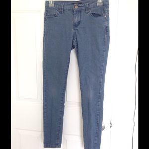 Forever 21 Blue Jeans
