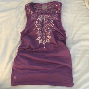 Athleta plum runched athletic tank. Medium