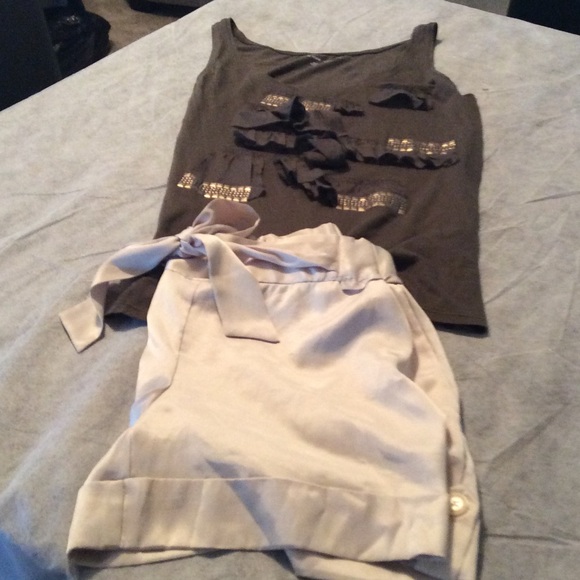New York & Company Embellish Tank Top