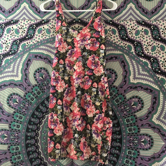 Tight floral forever 21 dress