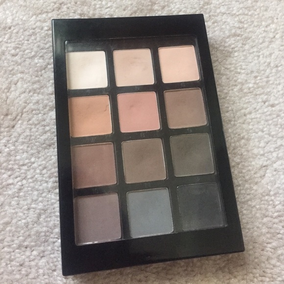 Sonia Kashuk Eye on Neutral Palette