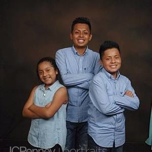 Meet your Posher, Elsy