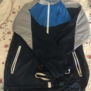 Nike windbreaker