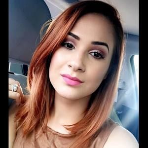 Meet your Posher, Aline