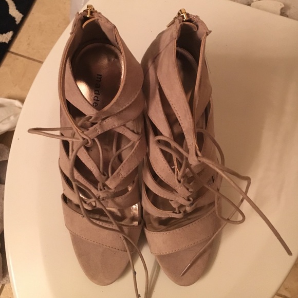 Madden girl Raceyy heeled sandal