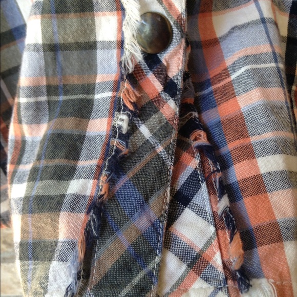 Arizona button-up - Picture 3 of 4
