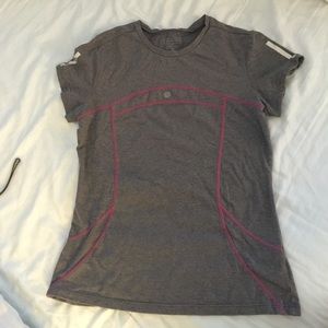 Athleta grey fitness top. Small