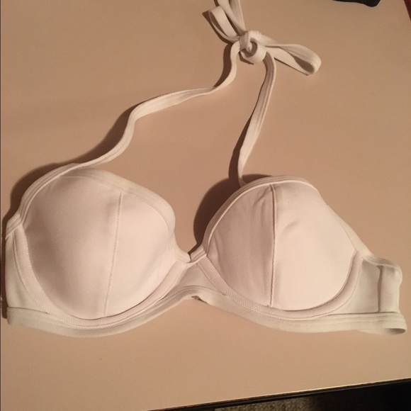 New Victoria's Secret swim top.
