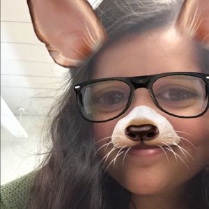 Meet your Posher, Maegan